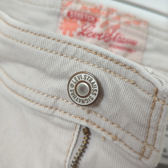 Signature by Levi Strauss Y2K Vintage Classic Mid Rise Jean Shorts Beige 14 - Picture 6 of 13